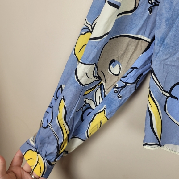 Zara Tops Nwt Zara Floralfruit Blue Crop Blouse Size S Poshmark